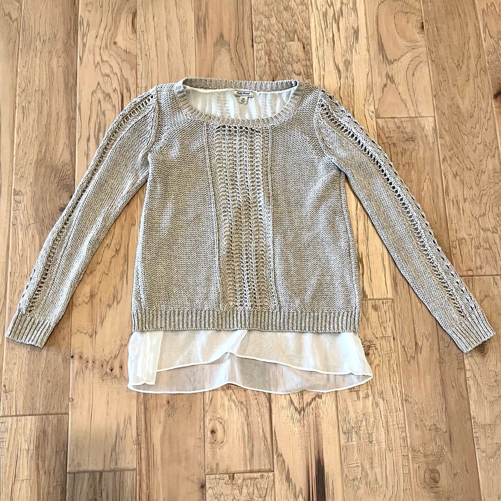 COPY - Lucky Brand tan and gold sweater with chiffon lining and split back size…